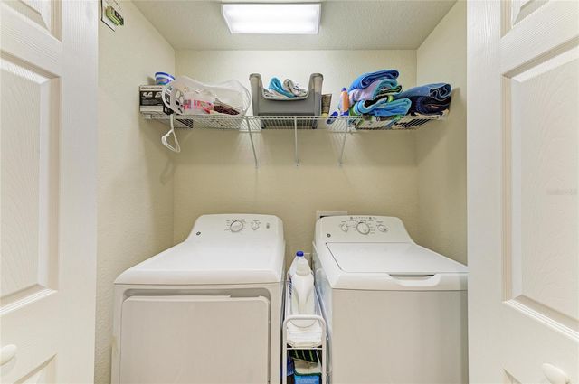 5558 PALMER CIRCLE 205, Bradenton, FL 34211