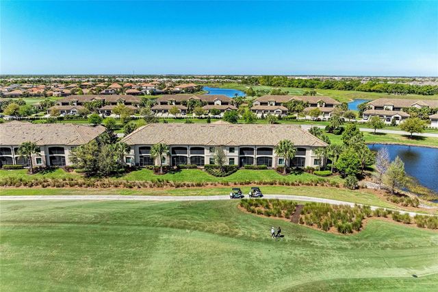 5558 PALMER CIRCLE 205, Bradenton, FL 34211