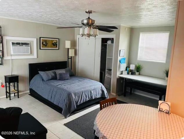 4808 LAWNVIEW Street B, Jacksonville, FL 32205