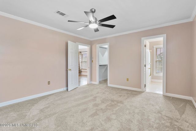 8 12 Oaks Place, Madison, MS 39110