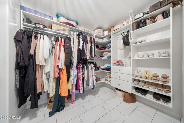 12374 W TURNEY Avenue, Avondale, AZ 85392