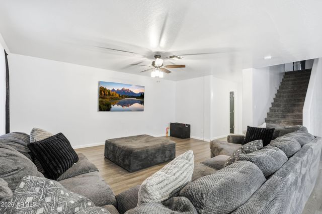 12374 W TURNEY Avenue, Avondale, AZ 85392