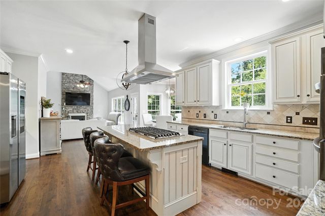 20340 Cathedral Oaks Drive, Cornelius, NC 28031