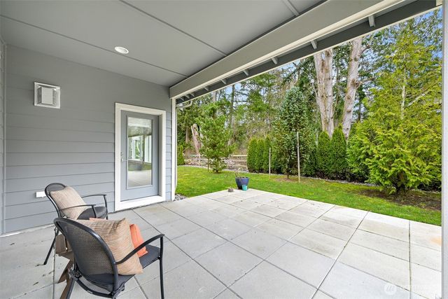 8968 Garibaldi Court, Blaine, WA 98230