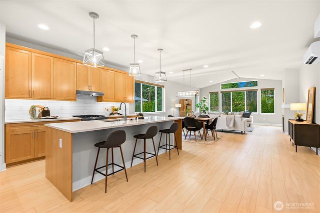 8968 Garibaldi Court, Blaine, WA 98230