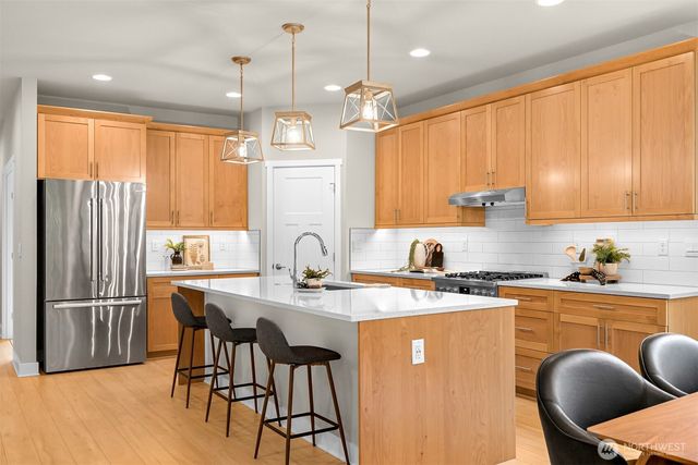 8968 Garibaldi Court, Blaine, WA 98230