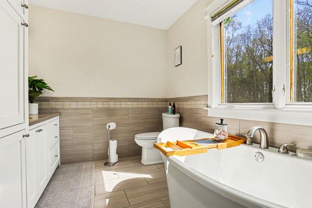 24219 Findley Road, Sturgis, MI 49091