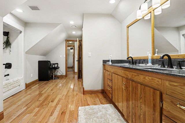 24219 Findley Road, Sturgis, MI 49091