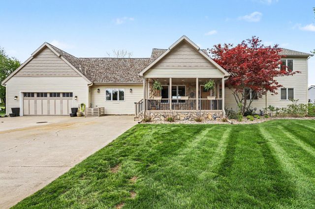 24219 Findley Road, Sturgis, MI 49091