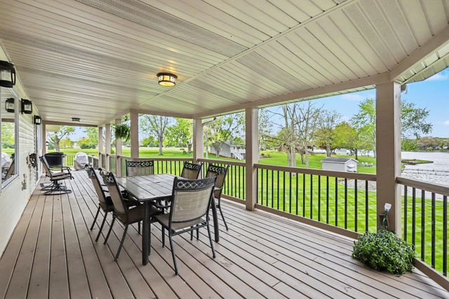 24219 Findley Road, Sturgis, MI 49091