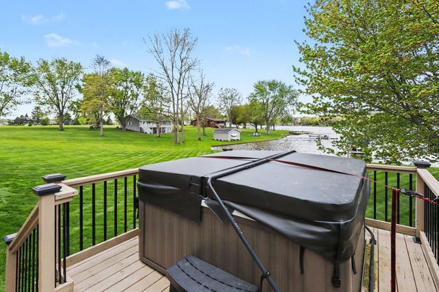 24219 Findley Road, Sturgis, MI 49091