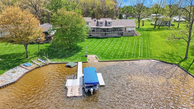 24219 Findley Road, Sturgis, MI 49091