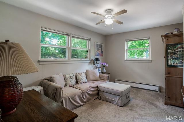 5 Bon Aire Drive, Olivette, MO 63132