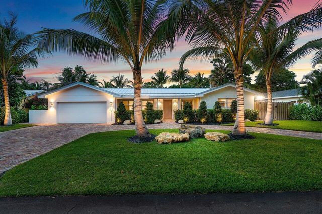 911 SW 27th Terrace, Boynton Beach, FL 33435