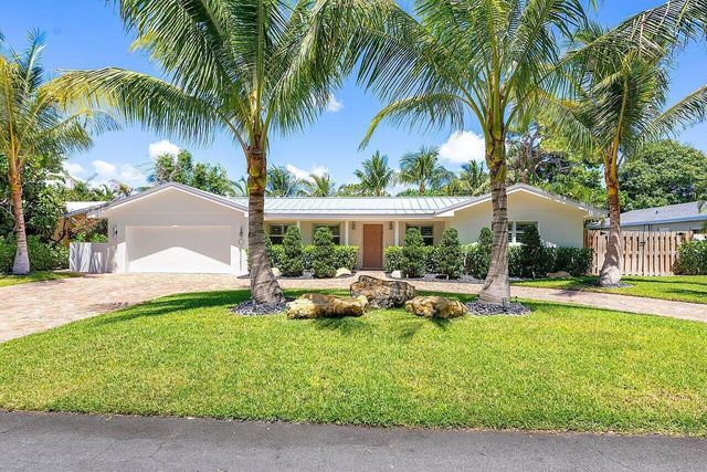 911 SW 27th Terrace, Boynton Beach, FL 33435