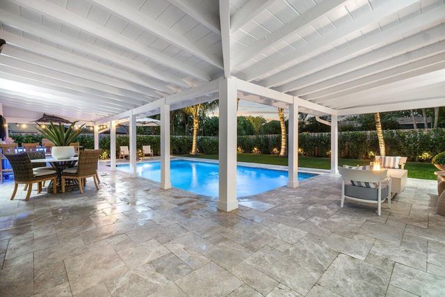 911 SW 27th Terrace, Boynton Beach, FL 33435