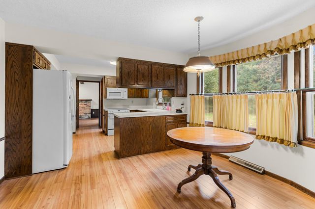 18010 County Road 6, Plymouth, MN 55447