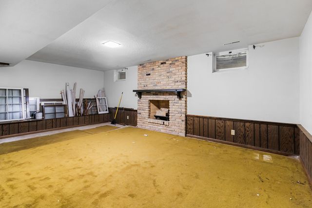 18010 County Road 6, Plymouth, MN 55447