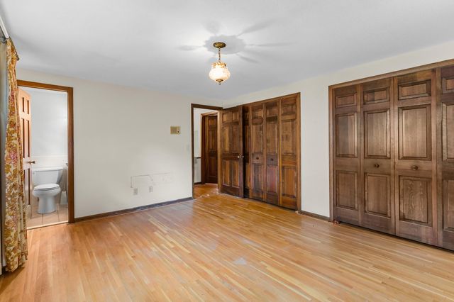 18010 County Road 6, Plymouth, MN 55447