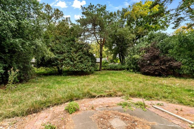 18010 County Road 6, Plymouth, MN 55447