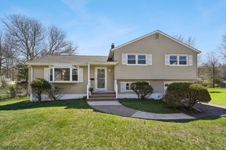 71 Ridge Rd, Cedar Grove Twp., NJ 07009