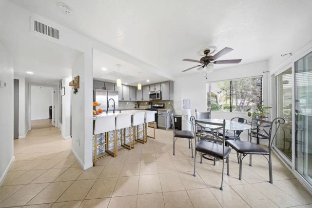 341 N Melrose Drive, Vista, CA 92083