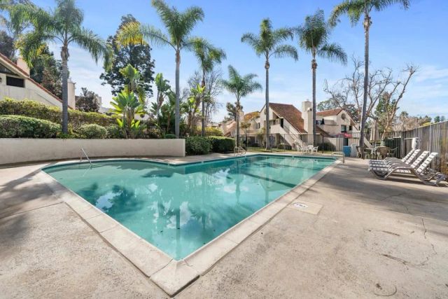 341 N Melrose Drive, Vista, CA 92083