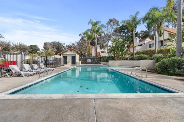 341 N Melrose Drive, Vista, CA 92083