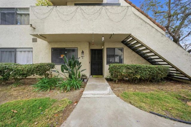 341 N Melrose Drive, Vista, CA 92083