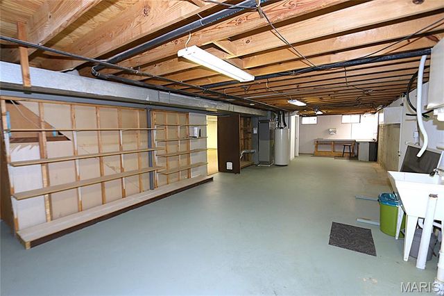 817 Greenridge Lane, St Peters, MO 63376