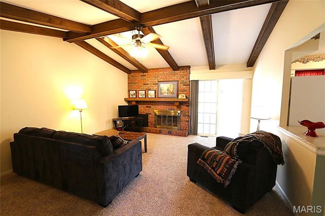 817 Greenridge Lane, St Peters, MO 63376