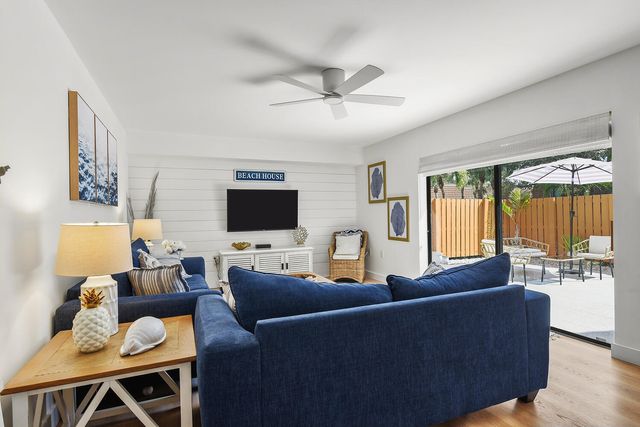 3236 32nd Court, Jupiter, FL 33477