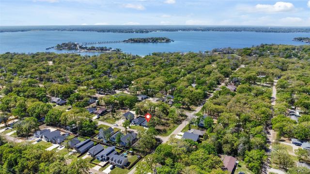 6104 Chickasaw Drive, Mabank, TX 75156