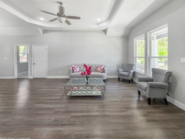 6104 Chickasaw Drive, Mabank, TX 75156