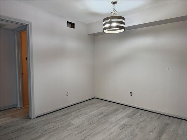 1311 Antoine Drive 219, Houston, TX 77055