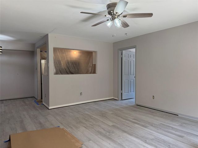1311 Antoine Drive 219, Houston, TX 77055