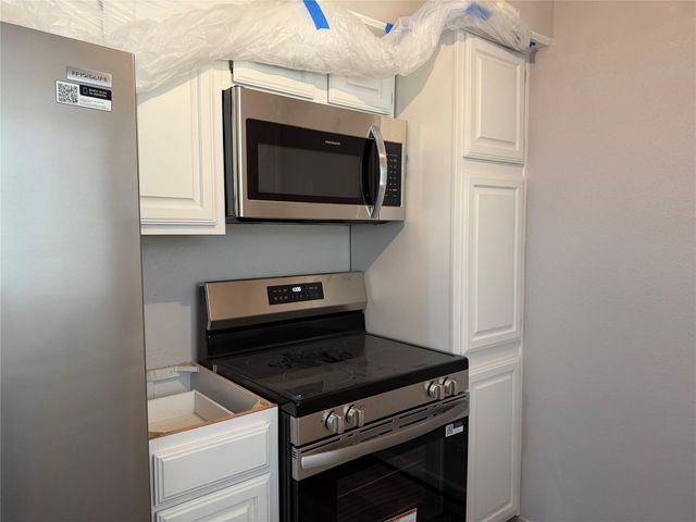 1311 Antoine Drive 219, Houston, TX 77055