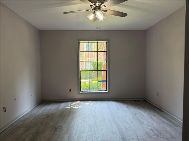 1311 Antoine Drive 219, Houston, TX 77055