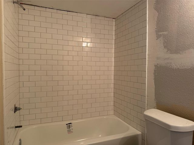 1311 Antoine Drive 219, Houston, TX 77055