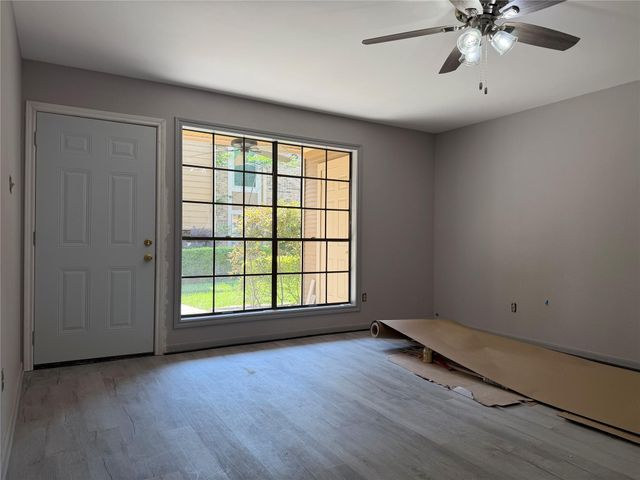 1311 Antoine Drive 219, Houston, TX 77055