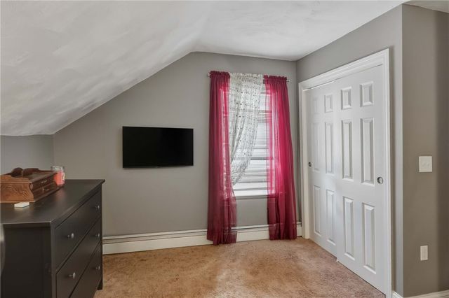 28 Gardner Street, Pawtucket, RI 02861