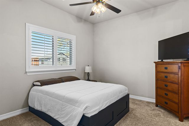 1214 Woodside Drive, Mansfield, TX 76063