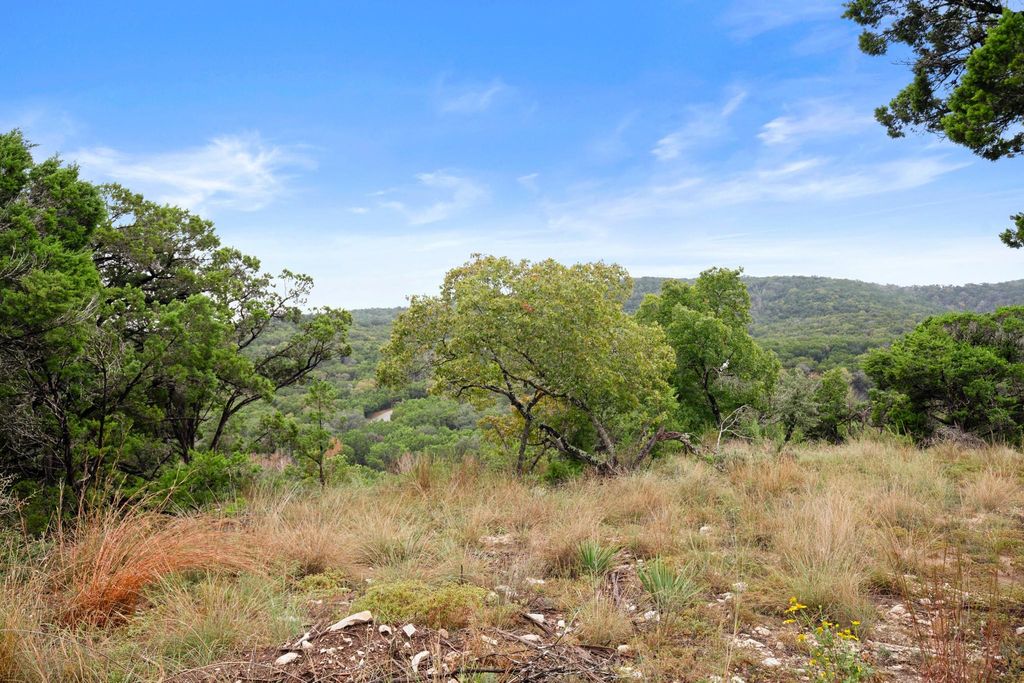 18211 Gregg Bluff RD, Jonestown, TX 78645