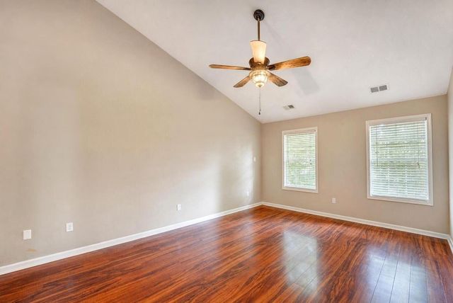 125 Old Post Road, Paris, KY 40361