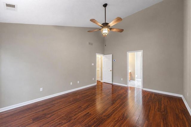 125 Old Post Road, Paris, KY 40361