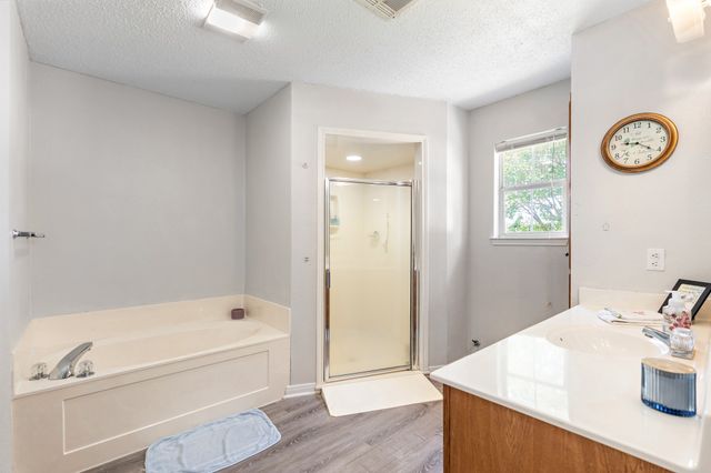 4037 Old Dallas Road, Elm Mott, TX 76640