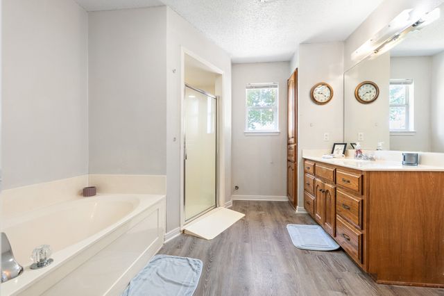 4037 Old Dallas Road, Elm Mott, TX 76640