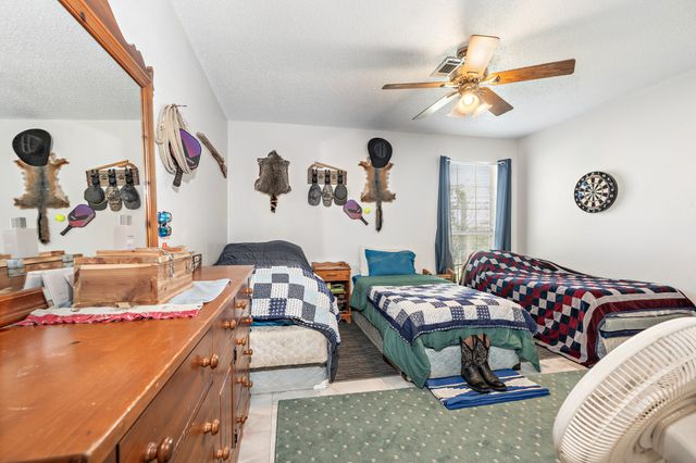 4037 Old Dallas Road, Elm Mott, TX 76640