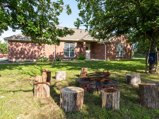 4037 Old Dallas Road, Elm Mott, TX 76640