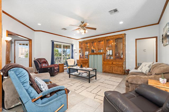 4037 Old Dallas Road, Elm Mott, TX 76640